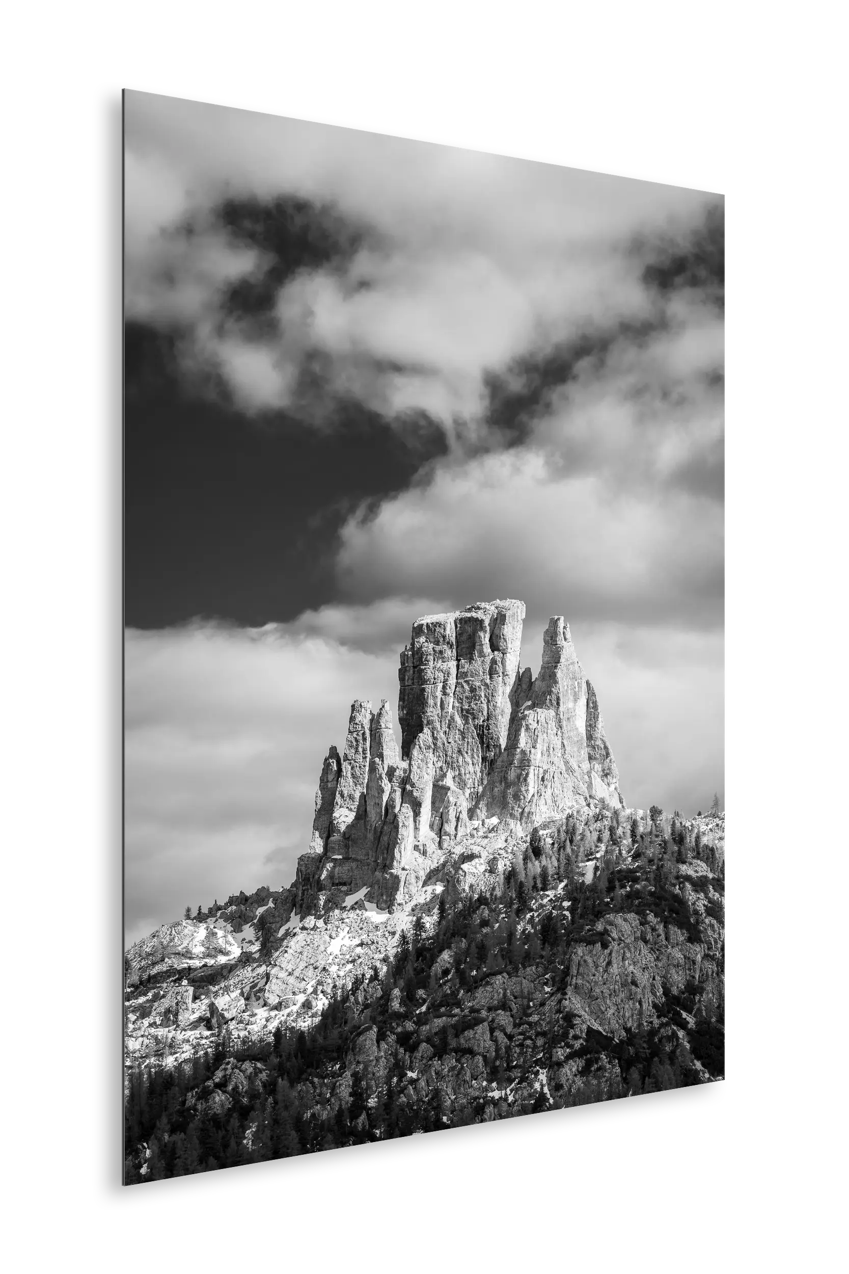 Statuary towers